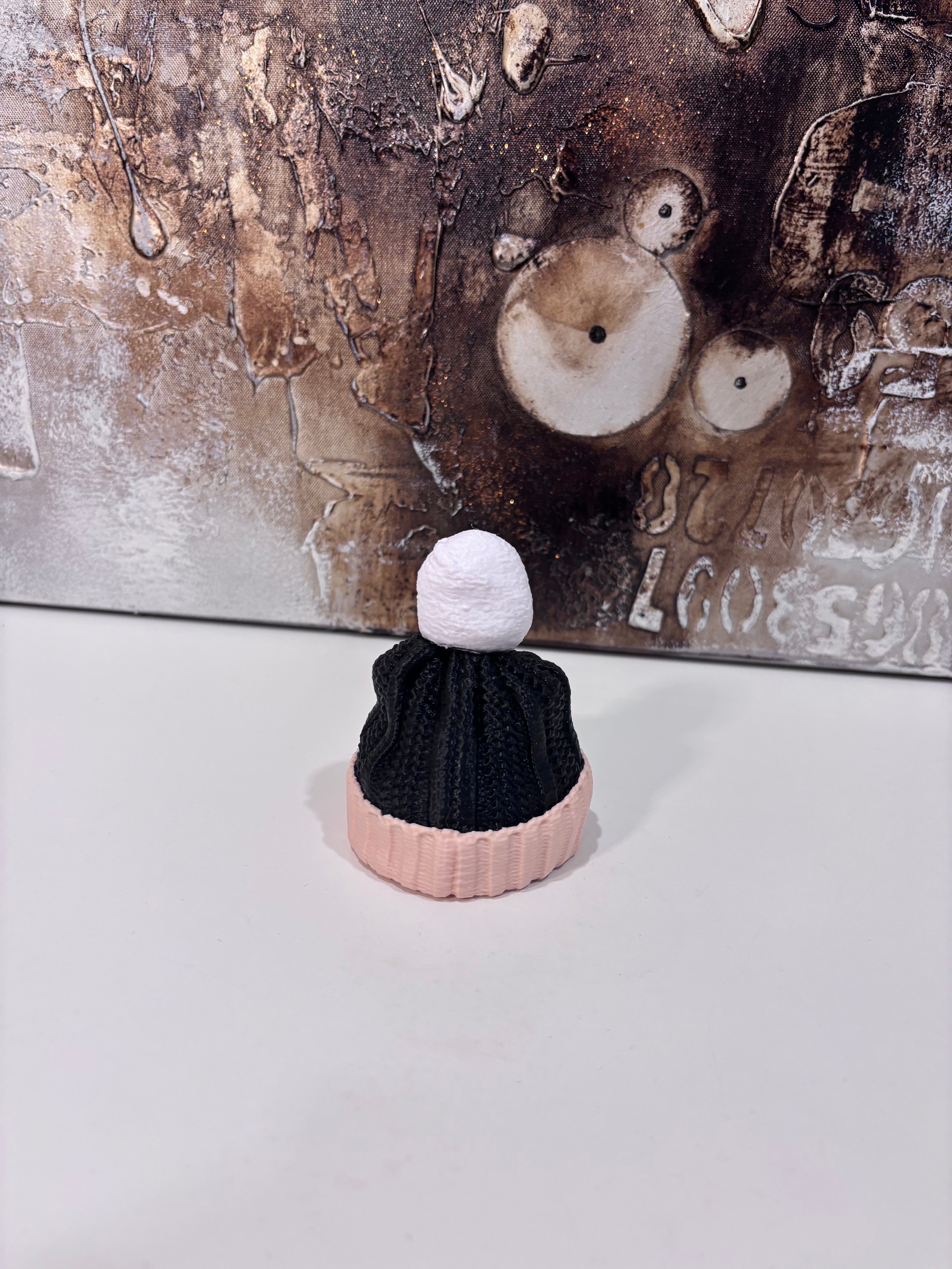 Black strikket Lue med Dusk -Dekorativ Flaskepynt