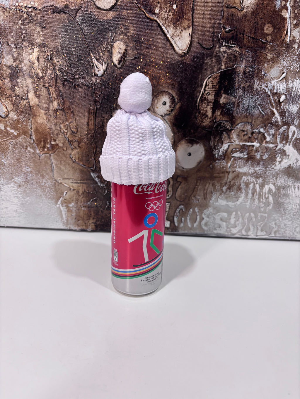 All white Strikket Lue med Dusk Dekorativ Flaskepynt